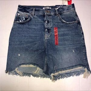 PULL & Bear Distressed Shorts